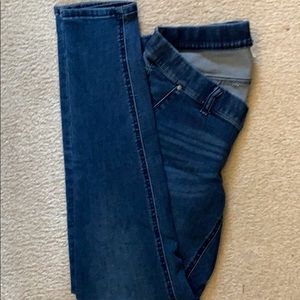 Jessica Simpson Maternity Size M